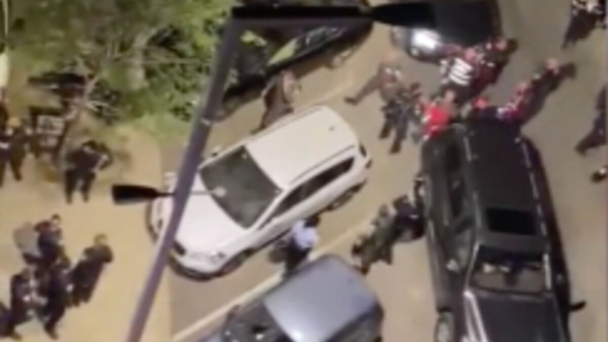 Binyamin Netanyahu’nun eşi protestolar sırasında kuaförde mahsur kaldı