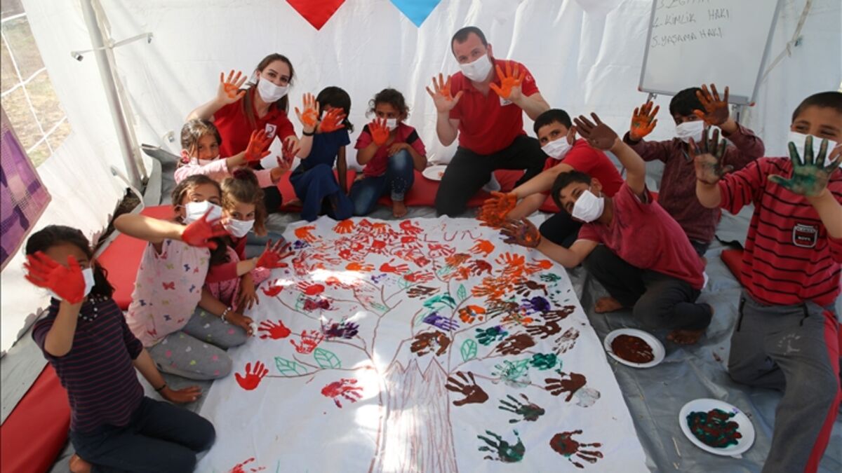 MEB, deprem bölgesinde 691 bini aşkın öğrenci ve veliye psikososyal destek verdi