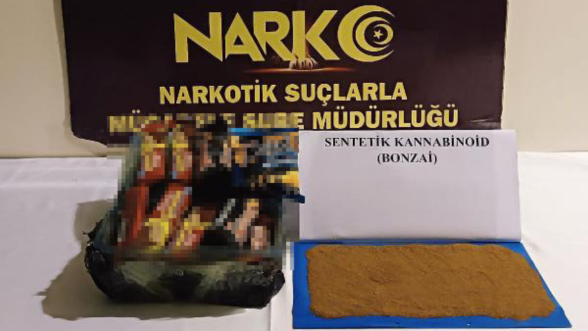 Osmaniye’de yolcu otobüsünde kargo paketine gizlenmiş uyuşturucu bulundu