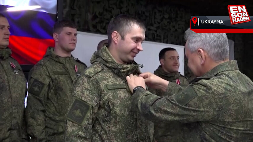 Sergey Şoygu, Mariupol’u ziyaret etti