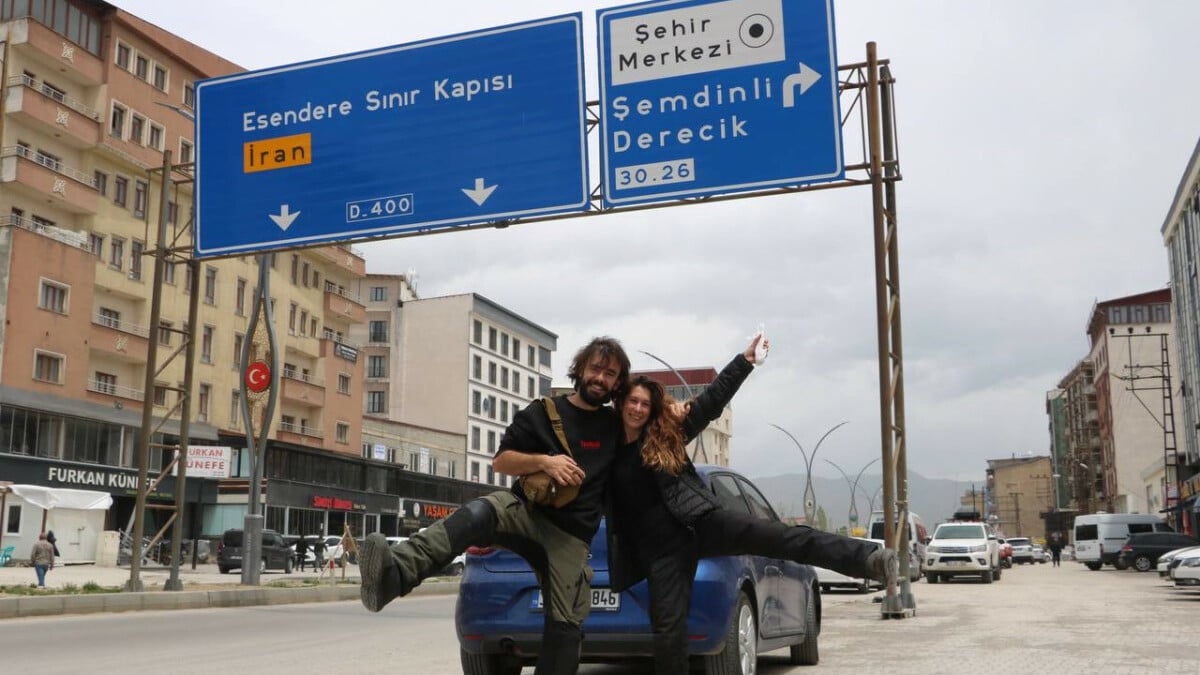 İspanya’dan Yüksekova’ya motosikletle geldiler: Hayran kaldılar