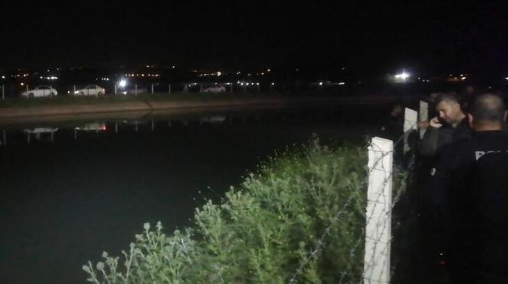 Otomobil sulama kanalına devrildi: 5’i çocuk 6 kişi aranıyor