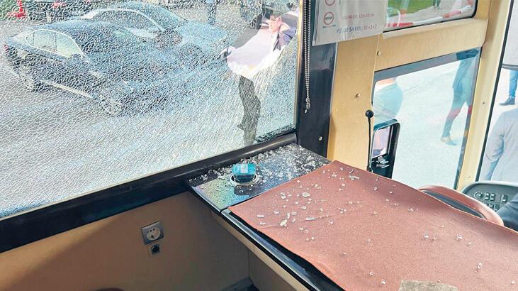 Seçim mitingine taşlı saldırı