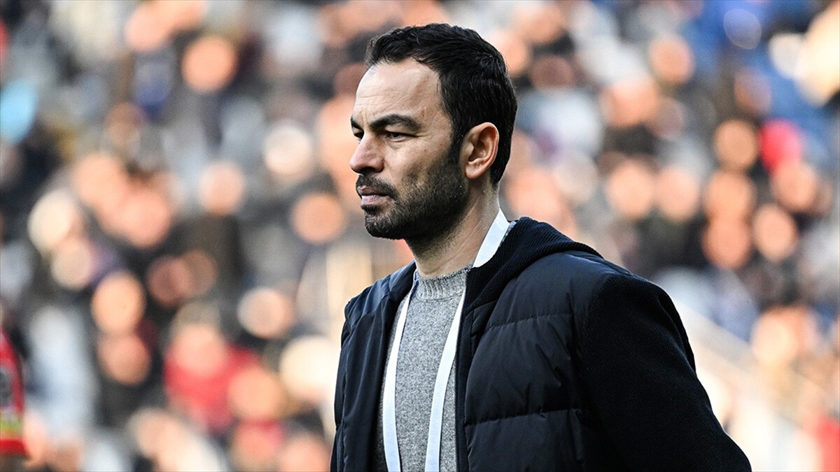 Selçuk İnan’dan açıklama: Arda Turan’ın arkasında duralım