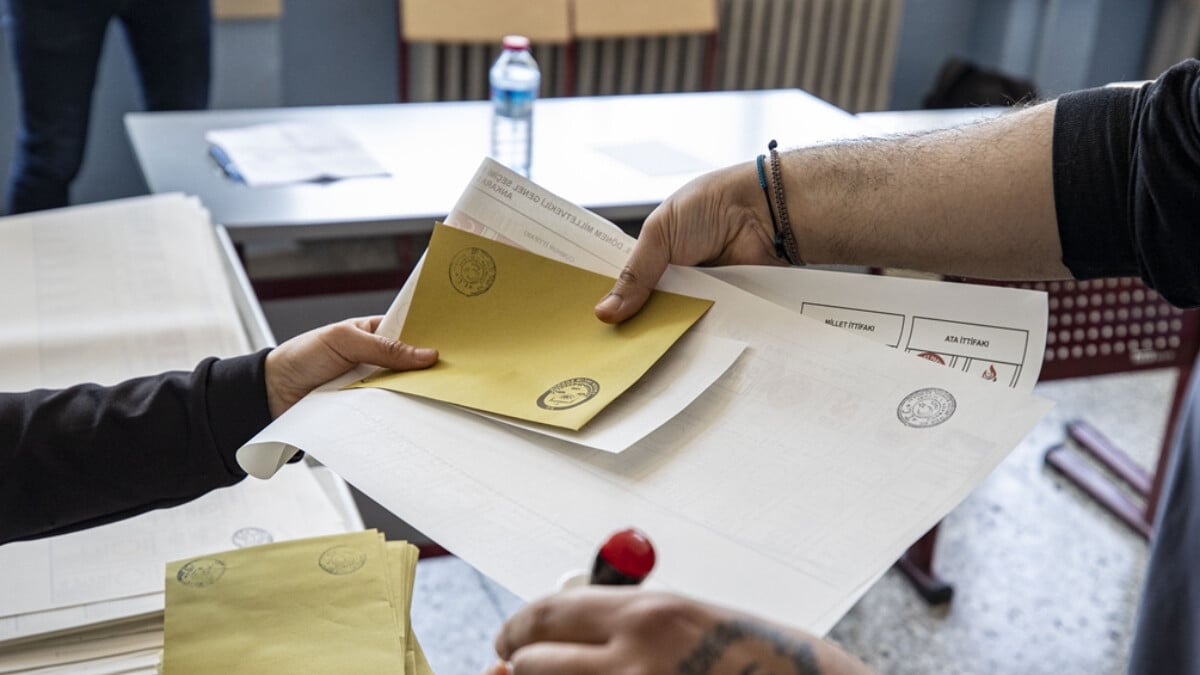Yurt dışı temsilciliklerinde toplam 3 bin 461 sandık kurulacak