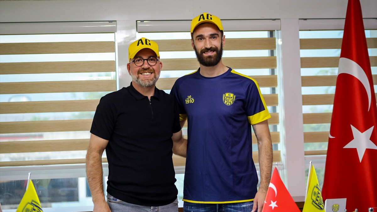 Ankaragücü, Riad Bajic ve Hayrullah Bilazer’i transfer etti