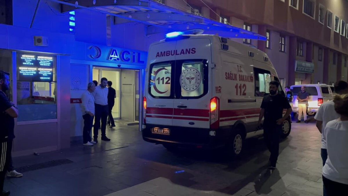 Batman’da yunus ekibi kaza yaptı: 2 polis yaralandı