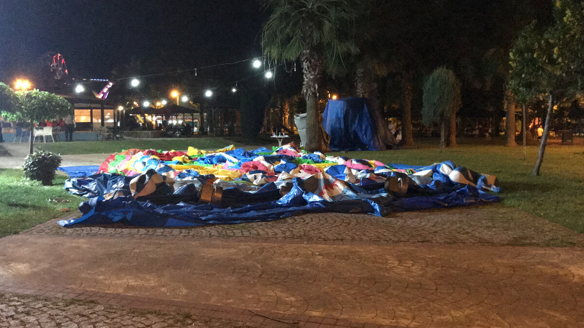 Kocaeli’de patlayan şişme park hastanelik etti
