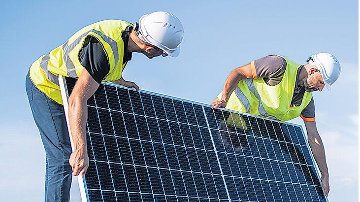 Güneşe yatırım bir yılda 10 milyar dolar