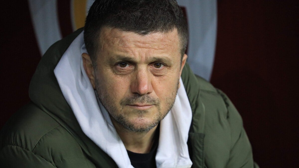 Konyaspor’da Hakan Keleş ile yollar ayrıldı