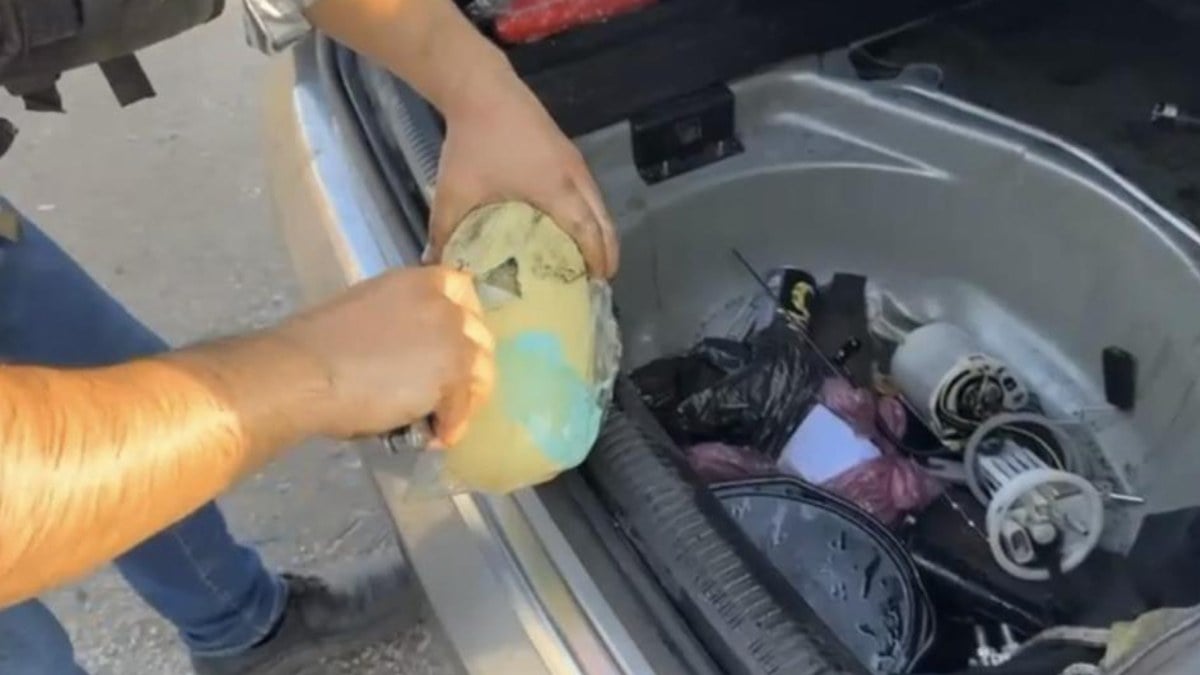 Osmaniye’de uyuşturucu operasyonu: Yakıt deposundan 10 kilo uyuşturucu çıktı