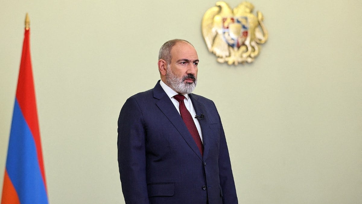 1915 olaylarına soykırım demeyen Paşinyan, Ermenistan’ı karıştırdı