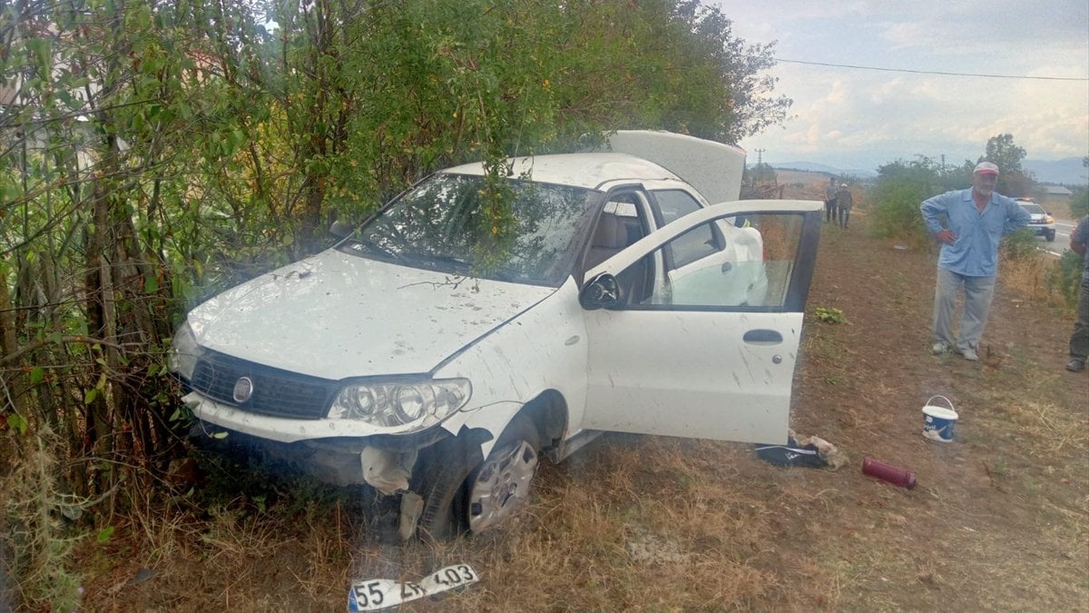 Samsun’da otomobilin camından fırlayan 13 yaşındaki kız hayatını kaybetti
