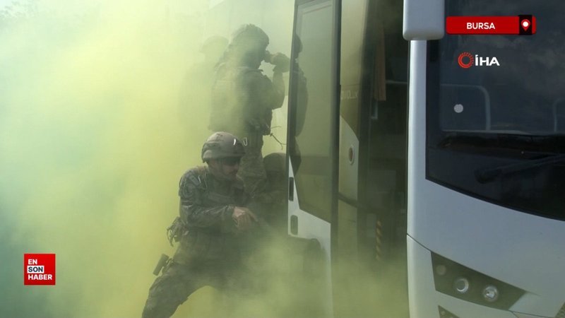 Bursa’da PÖH’ten baş döndüren tatbikat