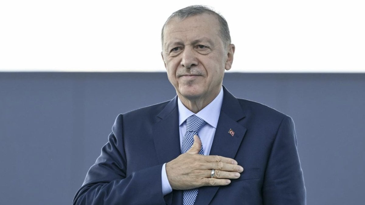 Cumhurbaşkanı Erdoğan: Ahlat küllerinden yeniden doğdu