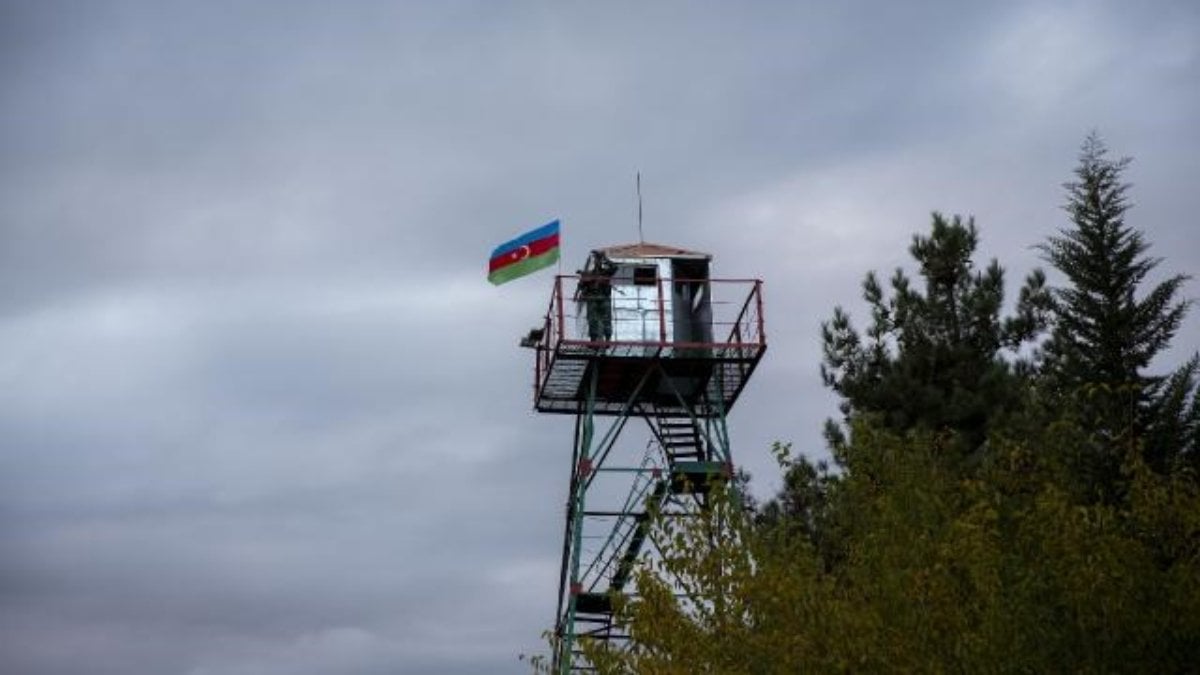 Ermenistan, Azerbaycan mevzilerine ateş açtı