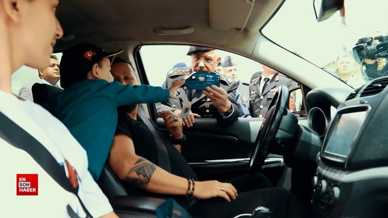 Jandarma Genel Komutanlığı’nda görev değişimi: Arif Çetin emekli oldu