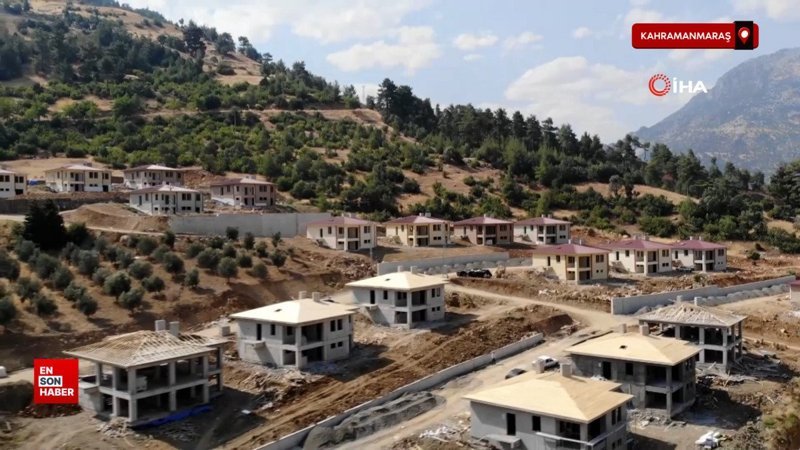 Kahramanmaraş’ta depremden zarar gören mahalleye yeni evler yapılıyor
