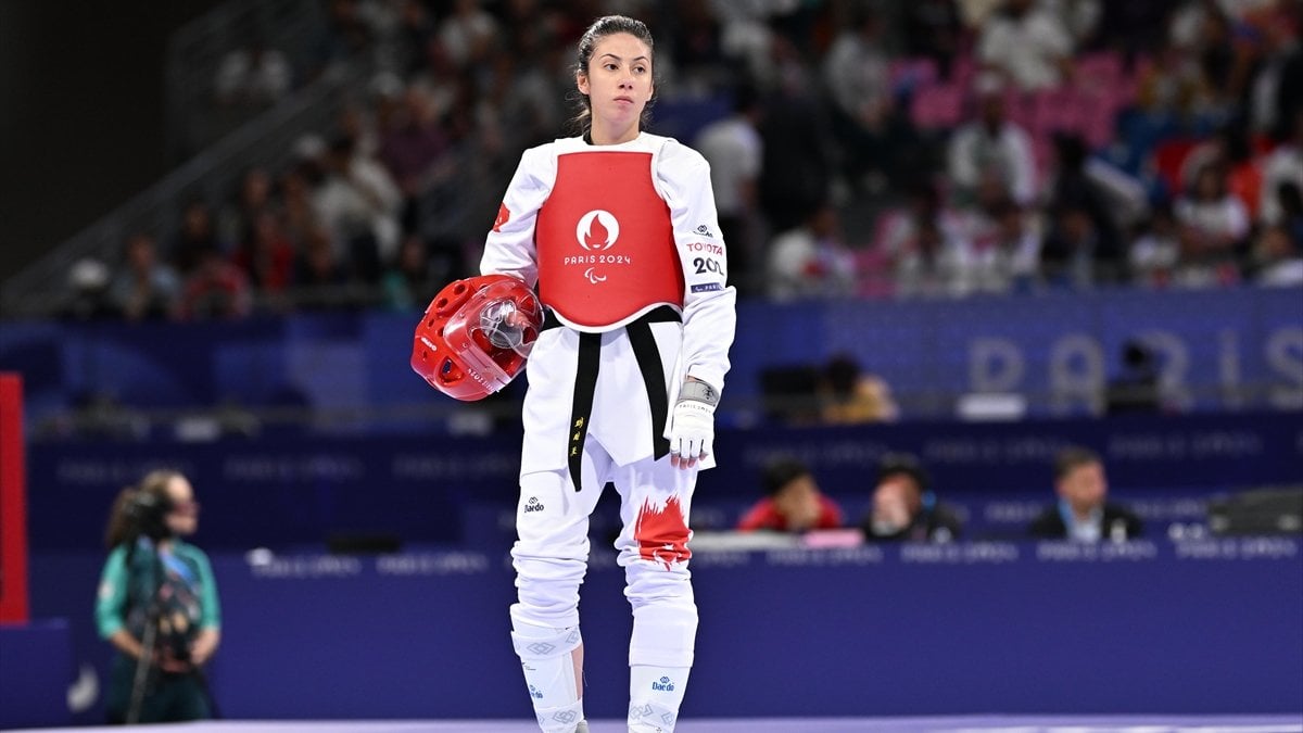 Meryem Betül Çavdar, bronz madalyanın sahibi oldu