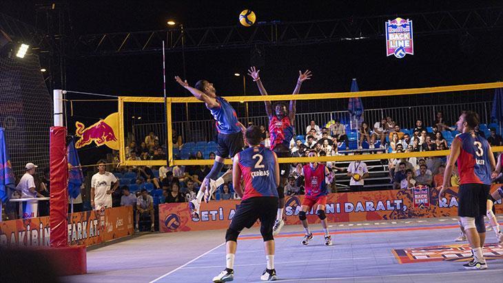 Red Bull Back Line’da kazanan Volleyball Legends