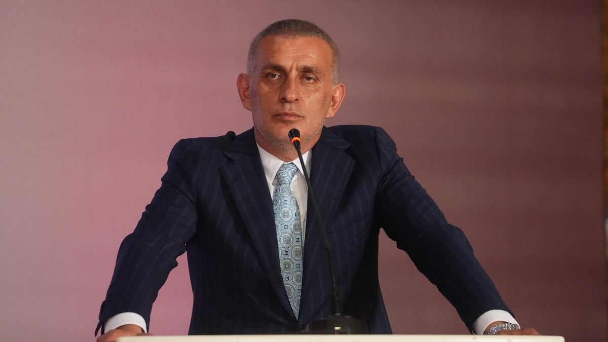 Süper Kupa’da küfürlü tezahüratlar yapıldı: Hacıosmanoğlu tepki verdi