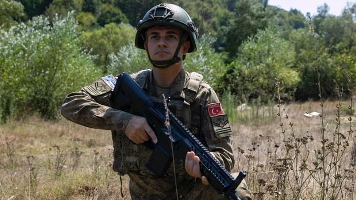 Türk askeri 1999’dan beri görev yapıyor! KFOR fotoğrafları paylaştı