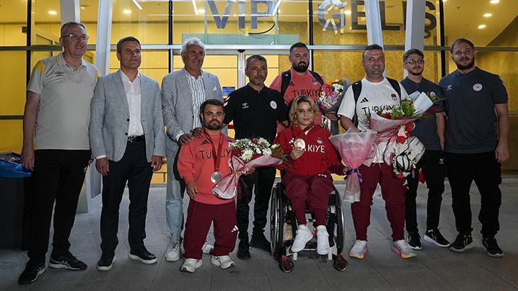 Milli para haltercilere Ankara’da coşkulu karşılama!