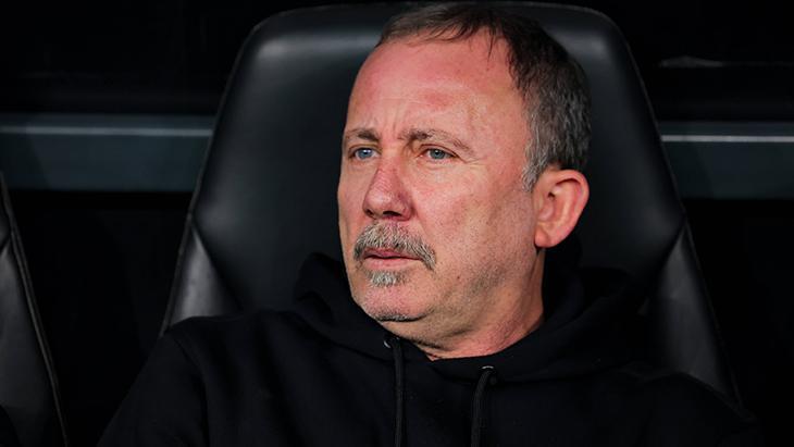 Beşiktaş’ta Sergen Yalçın’dan toplantı! ‘Kazançlı bir hafta olabilir’