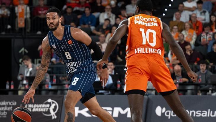 Euroleague’de Anadolu Efes, Valencia’ya kaybetti
