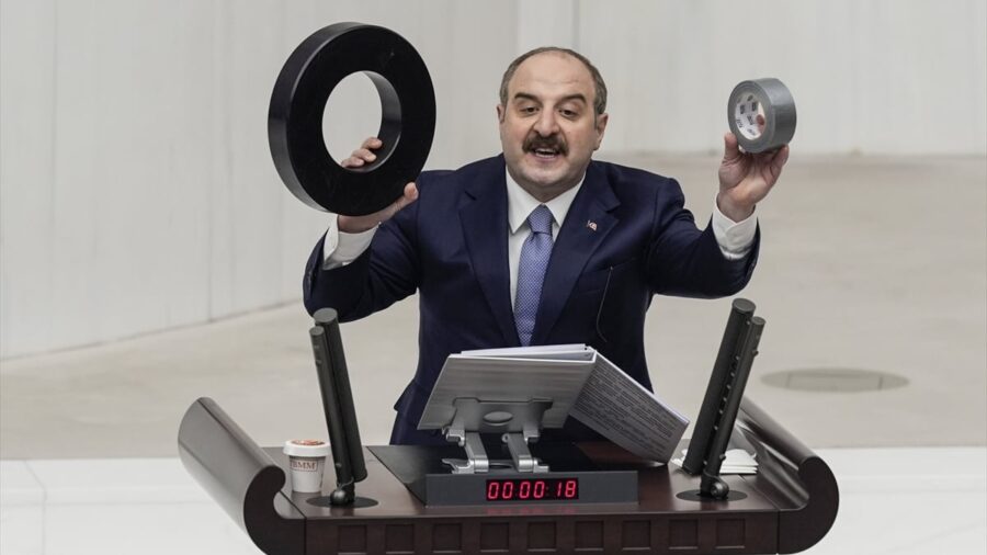 Mustafa Varank’ın AK Parti ve CHP’nin teknoloji anlayış farkını anlattığı konuşma