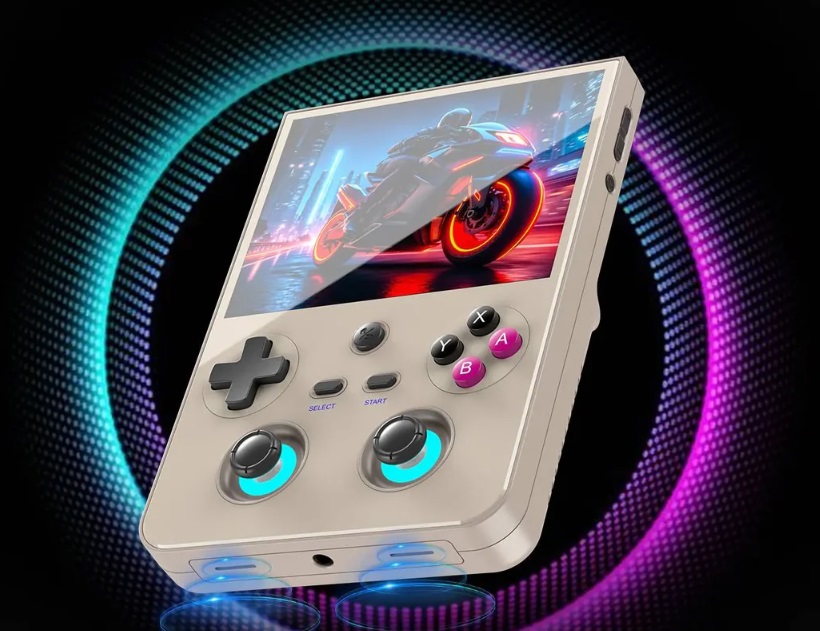 PlayStation 2 oynatabilen el konsolu tanıtıldı: Anbernic RG477V neler sunuyor?